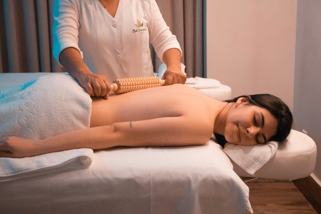 Body Massage: 10 Manfaatnya bagi Kesehata