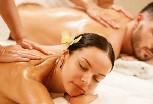 Manfaat Couples Massage untuk Keharmonisan Hubungan
