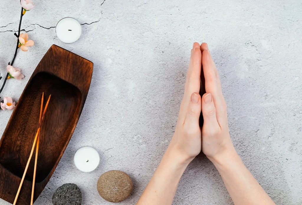 Cara Menggunakan Incense Stick untuk Meningkatkan Ketenangan Rumah