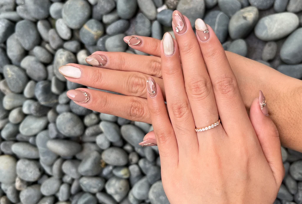 Jenis Nail Treatment Classic Manicure, Gel, dan Nail Art