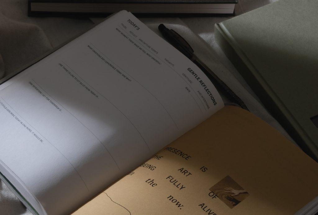 Journaling untuk Mereka yang Sulit Mengungkapkan Perasaan