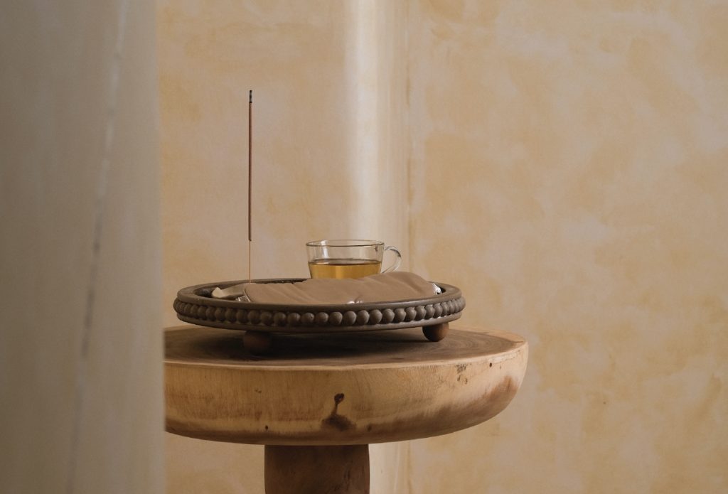 Bagaimana Wewangian Bisa Mengubah Suasana Ruang dan Hati