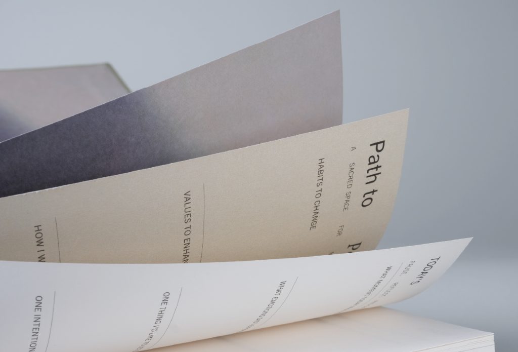 Menulis untuk Bernapas Journaling sebagai Pelepas Beban Pikiran