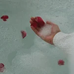 Cara Menjaga Kebersihan Area Intim Secara Alami