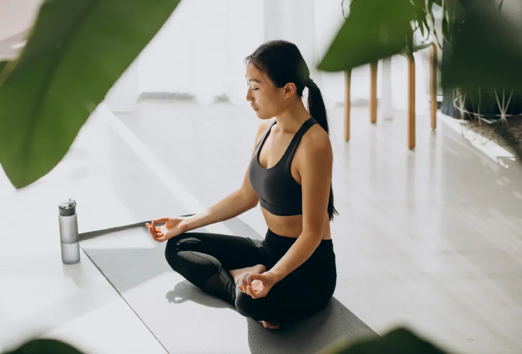 Bagaimana Yoga Membantu Menenangkan Pikiran