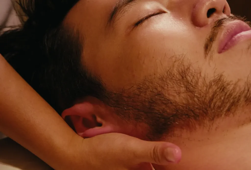 Peran Massage dalam Mengurangi Ketegangan Leher