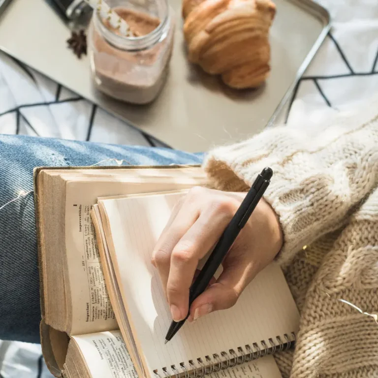 The Role of Journaling for Managing Negative Thoughts and Emotions